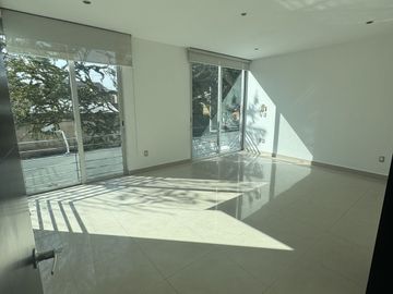 CASA EN VENTA EN COTO VILLA LA CIMA CON ROOF