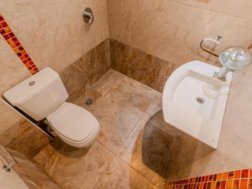 Casa en venta - 3 Dormitorios 3 Baños - 900Mts2 - La Matanza