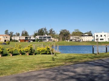 VENTA, LOTE, GREENVILLE VILLA 8 AL 100