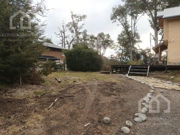 Venta Casa sobre lote con vista al lago Nahuel Huapi