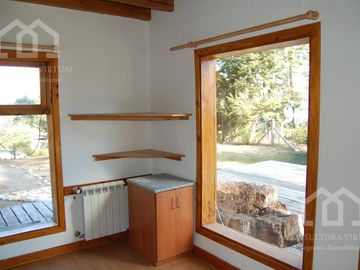 Venta Casa sobre lote con vista al lago Nahuel Huapi