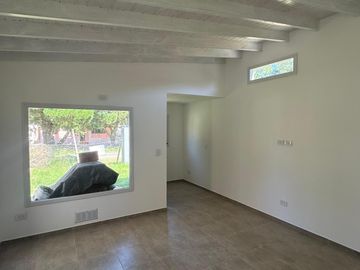 VENTA - PH A ESTRENAR  -  SAN BERNARDO DEL TUYU -  A METROS DE LA AV SAN BERNARDO - TRES AMBIENTES