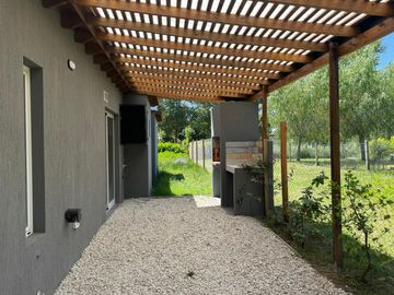 VENTA - PH A ESTRENAR  -  SAN BERNARDO DEL TUYU -  A METROS DE LA AV SAN BERNARDO - TRES AMBIENTES