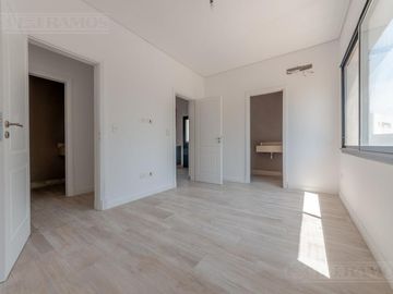 Casa  A ESTRENAR- ESCOBAR - CANTON NORTE - PG -  410.000 USD