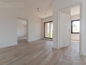 Casa  A ESTRENAR- ESCOBAR - CANTON NORTE - PG -  410.000 USD