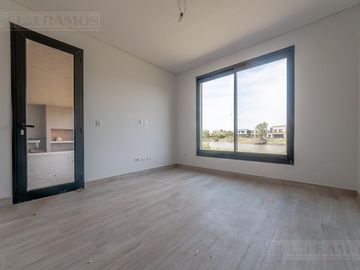 Casa  A ESTRENAR- ESCOBAR - CANTON NORTE - PG -  410.000 USD
