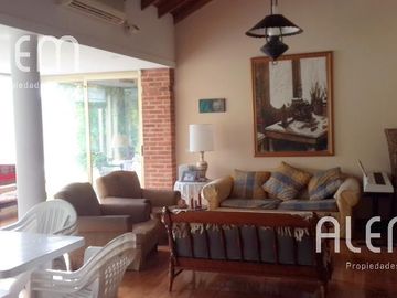 Casa en venta en El Ombu | con pileta climatizada