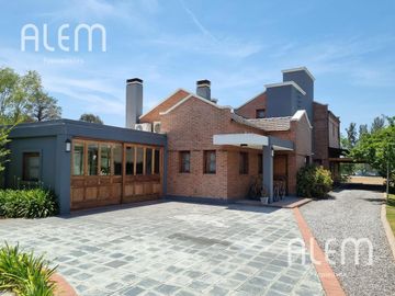 Casa en venta en El Ombu | con pileta climatizada