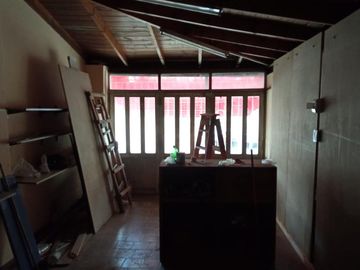 Casa - Claypole