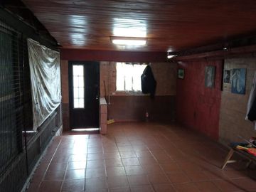 Casa - Claypole