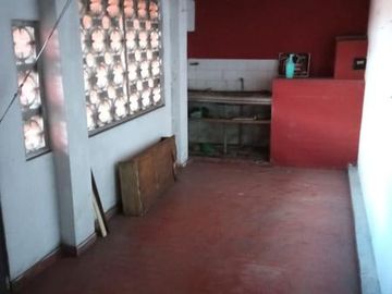 Casa - Claypole
