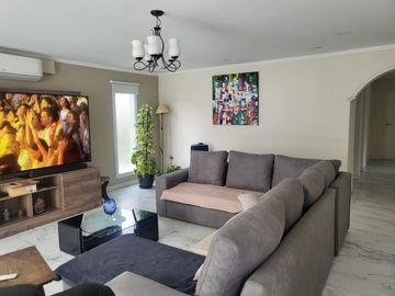 Casa en  venta en el barrio Comahue Golf Club