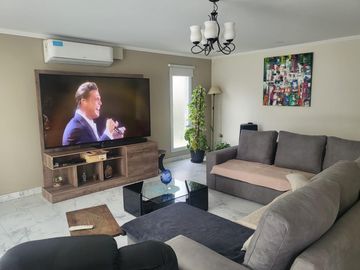 Casa en  venta en el barrio Comahue Golf Club