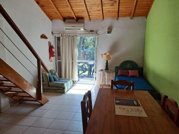 Casa en  venta en el Delta de Tigre sobre Rio Sarmiento