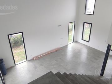 Casa a la Laguna en Barrio San Matías