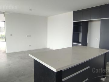 Casa a la Laguna en Barrio San Matías