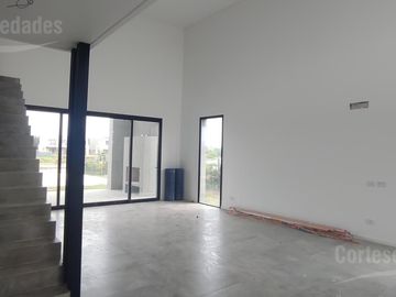 Casa a la Laguna en Barrio San Matías