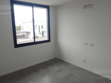 Casa a la Laguna en Barrio San Matías