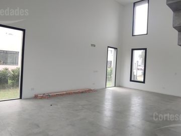 Casa a la Laguna en Barrio San Matías