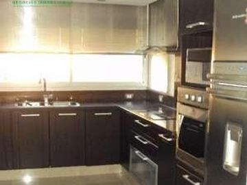 3 Dorm - Categoría - 1000Mts2 de Terreno