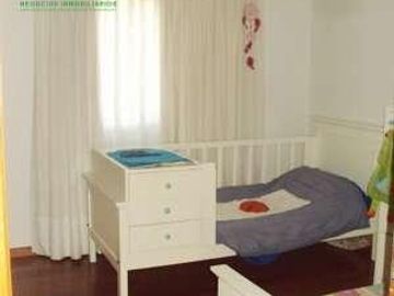 3 Dorm - Categoría - 1000Mts2 de Terreno