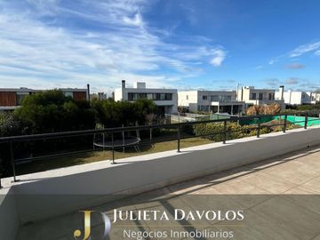 Casa en Venta  5 Ambientes  Puertos del Lago Barrio Vistas-Escobar-Maschwitz