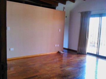 Cerro de las Rosas - 3 Dorm. - Recibe el 100% en dptos - CON RENTA