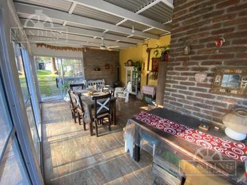 Casa - Barrio Parque Leloir