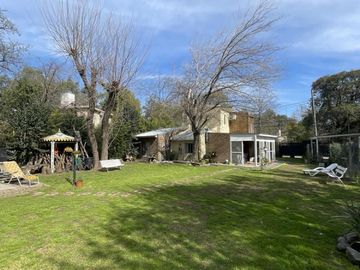 Casa - Barrio Parque Leloir