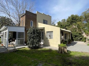 Casa - Barrio Parque Leloir