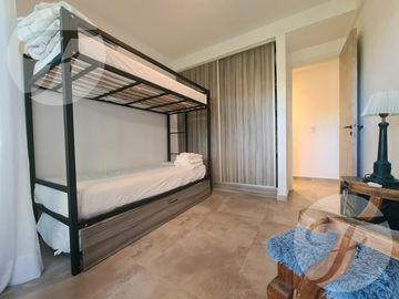 Venta en Renata Norte Pinamar I Departamento de dos dormitorios con cochera