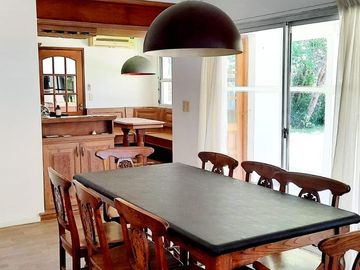 Santa Maria De Tigre | Venta | Casa de 4 dorm en terreno arbolado y opción de amarra propia!