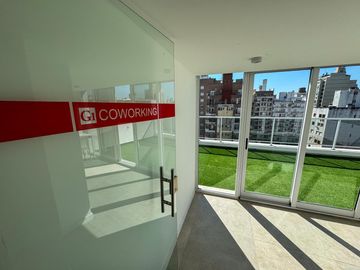DEPARTAMENTO DE DOS DORMITORIOS VENTA PATIO EXCLUSIVO CENTRO ROSARIO