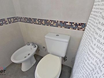 VENTA Depto tipo PH de 2 ambientes con terraza propia y parrilla en Colegiales