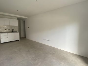 Venta/Financiacion Piso Exclusivo Tres Dormitorios En Abasto