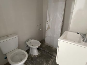 Venta/Financiacion Piso Exclusivo Tres Dormitorios En Abasto