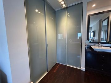 Departamento en venta en Olivos, con espectacular vista 360°, cochera, full amenities.