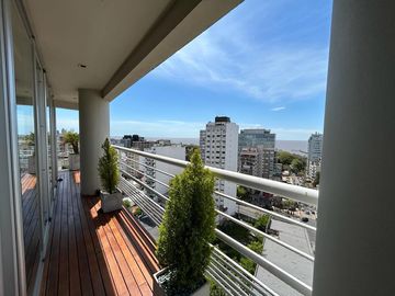 Departamento en venta en Olivos, con espectacular vista 360°, cochera, full amenities.