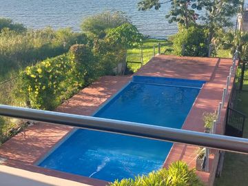 Se vende importante  casa sobre el río  - Posadas