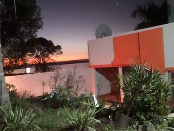 Se vende importante  casa sobre el río  - Posadas