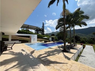 Venta casa en Villeta con lote