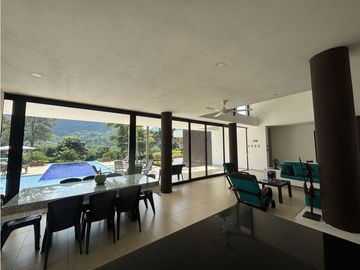 Venta casa en Villeta con lote