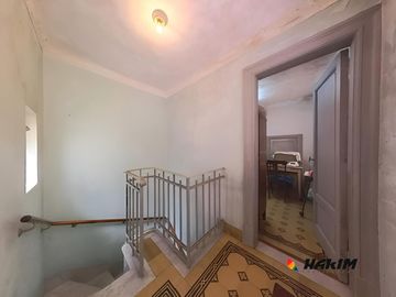 PH 4 ambientes al frente con garage, patio y terraza en Villa Urquiza. Sin expensas-Unico en su zona