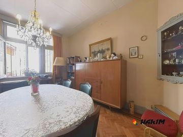 PH 4 ambientes al frente con garage, patio y terraza en Villa Urquiza. Sin expensas-Unico en su zona