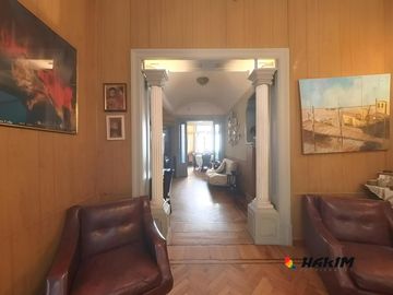 PH 4 ambientes al frente con garage, patio y terraza en Villa Urquiza. Sin expensas-Unico en su zona