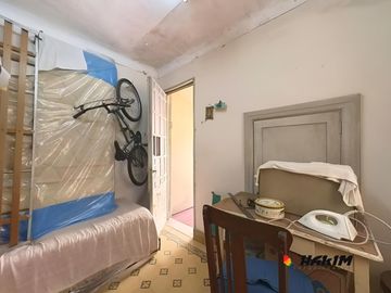 PH 4 ambientes al frente con garage, patio y terraza en Villa Urquiza. Sin expensas-Unico en su zona