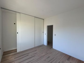 Departamento Duplex 2 dormitorios venta la florida