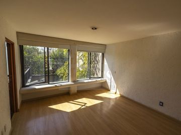 Casa en Venta en Lomas de San Angel Inn