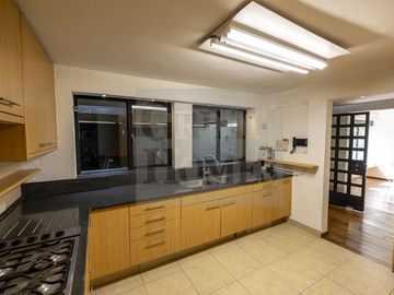 Casa en Venta en Lomas de San Angel Inn