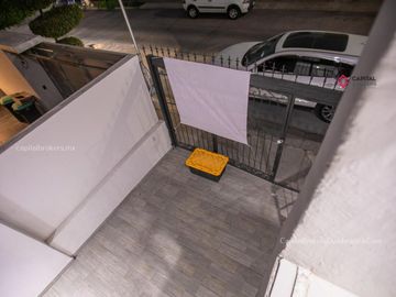 Casa en VENTA Remodelada a 7 min de Plaza Patria, Lomas de Atemajac
